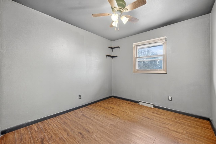 3482 ROCKVIEW, ROCKFORD, Illinois 61109, 3 Bedrooms Bedrooms, ,1 BathroomBathrooms,House,For Sale,ROCKVIEW,202600738