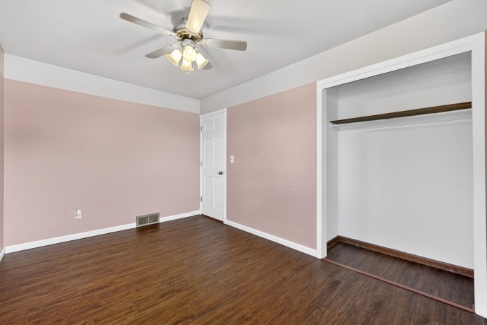 3482 ROCKVIEW, ROCKFORD, Illinois 61109, 3 Bedrooms Bedrooms, ,1 BathroomBathrooms,House,For Sale,ROCKVIEW,202600738