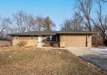 3482 ROCKVIEW, ROCKFORD, Illinois 61109, 3 Bedrooms Bedrooms, ,1 BathroomBathrooms,House,For Sale,ROCKVIEW,202600738