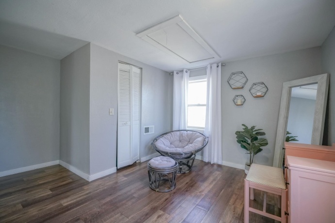 302 Prairie, POLO, Illinois 61064, 3 Bedrooms Bedrooms, ,2 BathroomsBathrooms,House,For Sale,Prairie,202600740