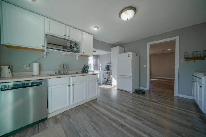 302 Prairie, POLO, Illinois 61064, 3 Bedrooms Bedrooms, ,2 BathroomsBathrooms,House,For Sale,Prairie,202600740