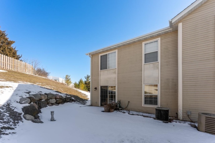 6538 Timberleaf, LOVES PARK, Illinois 61111, 2 Bedrooms Bedrooms, ,1 BathroomBathrooms,Condominium,For Sale,Timberleaf,202600741