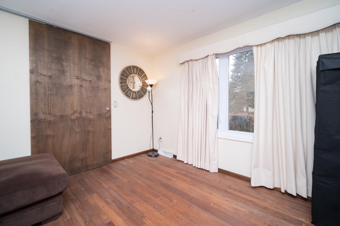 1926 Valencia, ROCKFORD, Illinois 61108, 4 Bedrooms Bedrooms, ,3 BathroomsBathrooms,House,For Sale,Valencia,202600742