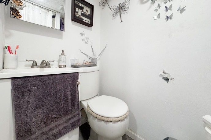 1926 Valencia, ROCKFORD, Illinois 61108, 4 Bedrooms Bedrooms, ,3 BathroomsBathrooms,House,For Sale,Valencia,202600742