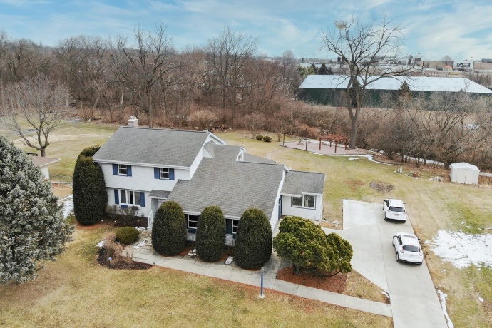 1926 Valencia, ROCKFORD, Illinois 61108, 4 Bedrooms Bedrooms, ,3 BathroomsBathrooms,House,For Sale,Valencia,202600742