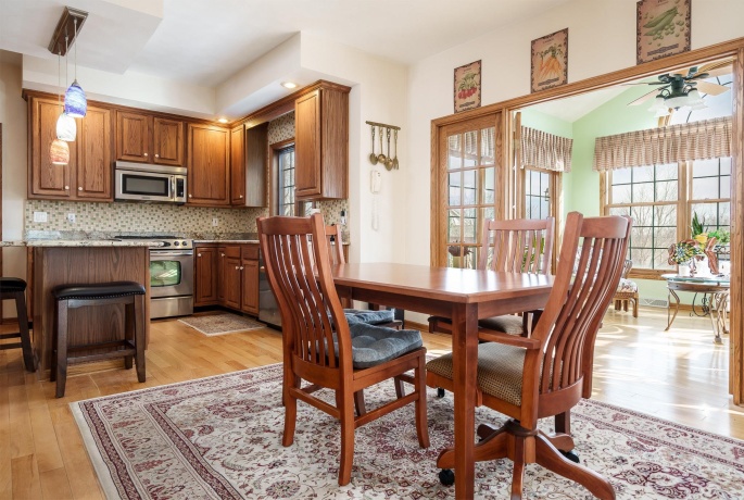 9293 Forest Ridge Dr., ROSCOE, Illinois 61073, 3 Bedrooms Bedrooms, ,2 BathroomsBathrooms,House,For Sale,Forest Ridge Dr.,202600746