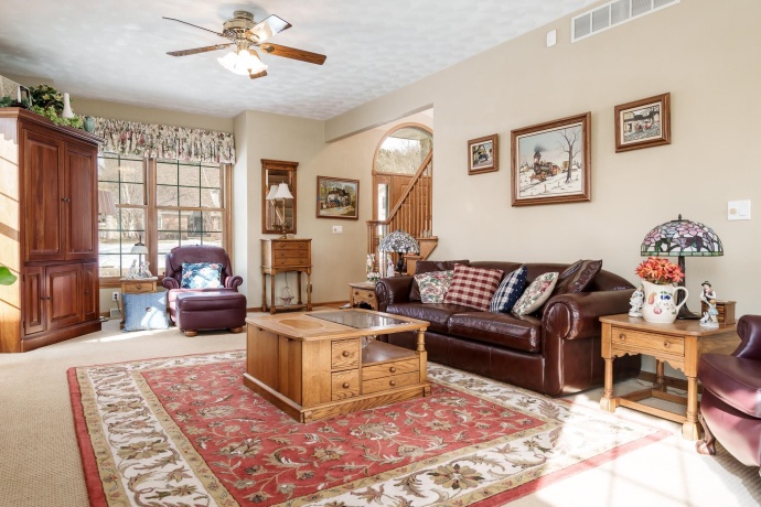 9293 Forest Ridge Dr., ROSCOE, Illinois 61073, 3 Bedrooms Bedrooms, ,2 BathroomsBathrooms,House,For Sale,Forest Ridge Dr.,202600746