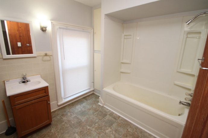 400 4th, OREGON, Illinois 61061, ,5+ Units,For Sale,4th,202600749