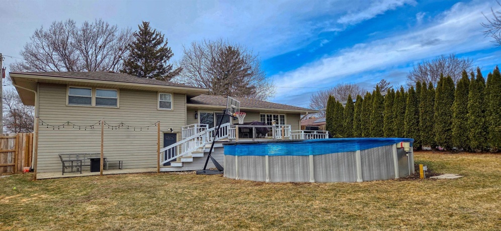 515 Hill, LANARK, Illinois 61046, 3 Bedrooms Bedrooms, ,1 BathroomBathrooms,House,For Sale,Hill,202600750