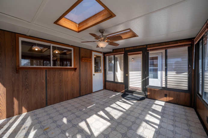 503 Center, MOUNT MORRIS, Illinois 61054, 3 Bedrooms Bedrooms, ,1 BathroomBathrooms,House,For Sale,Center,202600753