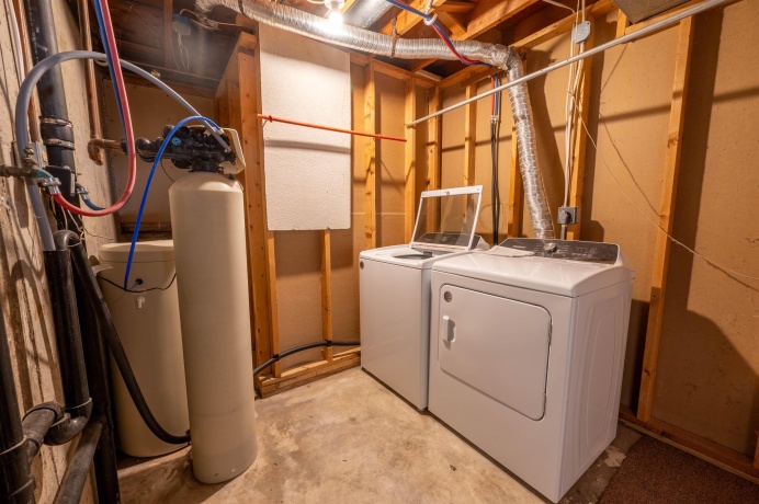 503 Center, MOUNT MORRIS, Illinois 61054, 3 Bedrooms Bedrooms, ,1 BathroomBathrooms,House,For Sale,Center,202600753