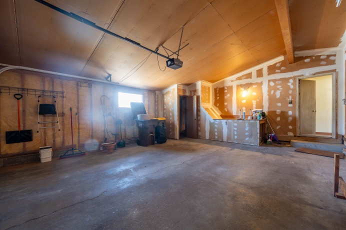 503 Center, MOUNT MORRIS, Illinois 61054, 3 Bedrooms Bedrooms, ,1 BathroomBathrooms,House,For Sale,Center,202600753