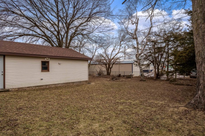 2009 Winters, LOVES PARK, Illinois 61111, 3 Bedrooms Bedrooms, ,1 BathroomBathrooms,House,For Sale,Winters,202600757