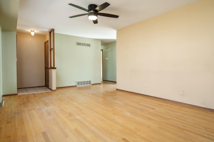 8699 GLACIER, BYRON, Illinois 61010, 3 Bedrooms Bedrooms, ,1 BathroomBathrooms,House,For Sale,GLACIER,202600758