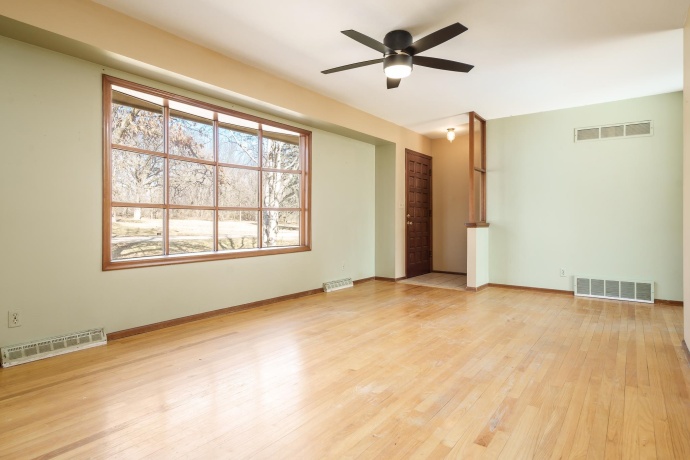 8699 GLACIER, BYRON, Illinois 61010, 3 Bedrooms Bedrooms, ,1 BathroomBathrooms,House,For Sale,GLACIER,202600758