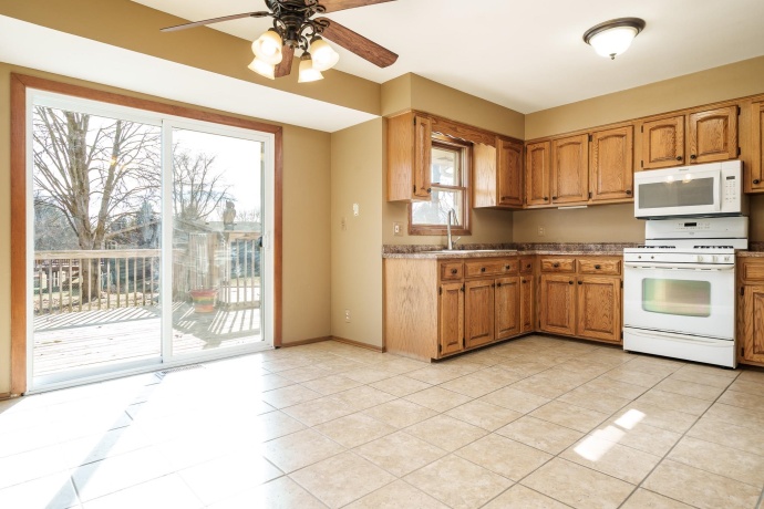 8699 GLACIER, BYRON, Illinois 61010, 3 Bedrooms Bedrooms, ,1 BathroomBathrooms,House,For Sale,GLACIER,202600758