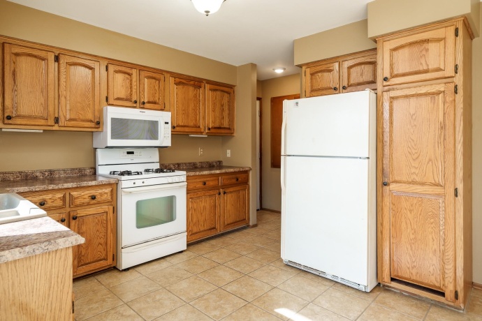 8699 GLACIER, BYRON, Illinois 61010, 3 Bedrooms Bedrooms, ,1 BathroomBathrooms,House,For Sale,GLACIER,202600758