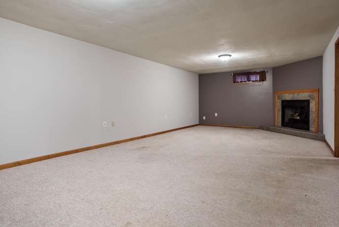 8699 GLACIER, BYRON, Illinois 61010, 3 Bedrooms Bedrooms, ,1 BathroomBathrooms,House,For Sale,GLACIER,202600758