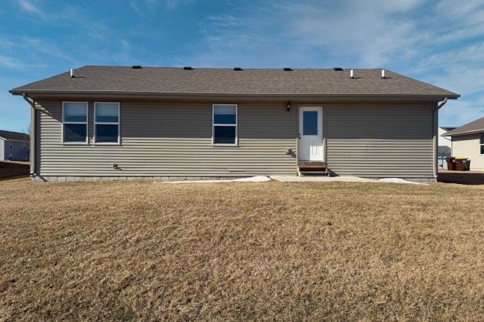 1710 Parkside, BELVIDERE, Illinois 61008, 3 Bedrooms Bedrooms, ,2 BathroomsBathrooms,House,For Sale,Parkside,202600762