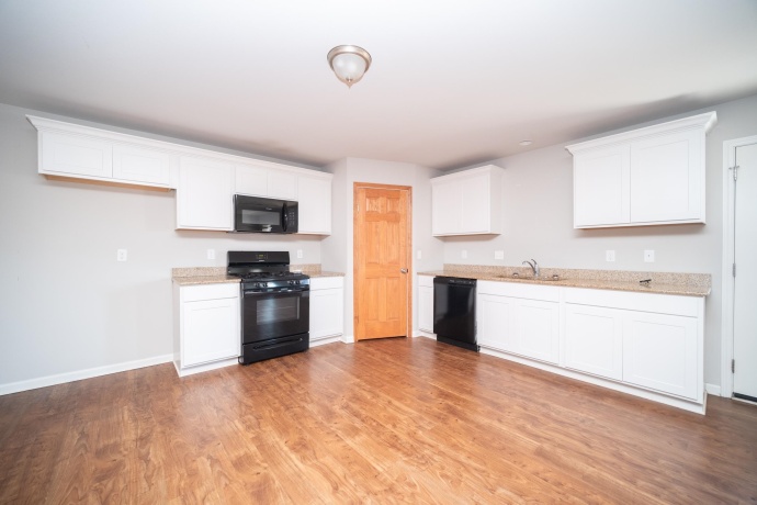 1710 Parkside, BELVIDERE, Illinois 61008, 3 Bedrooms Bedrooms, ,2 BathroomsBathrooms,House,For Sale,Parkside,202600762