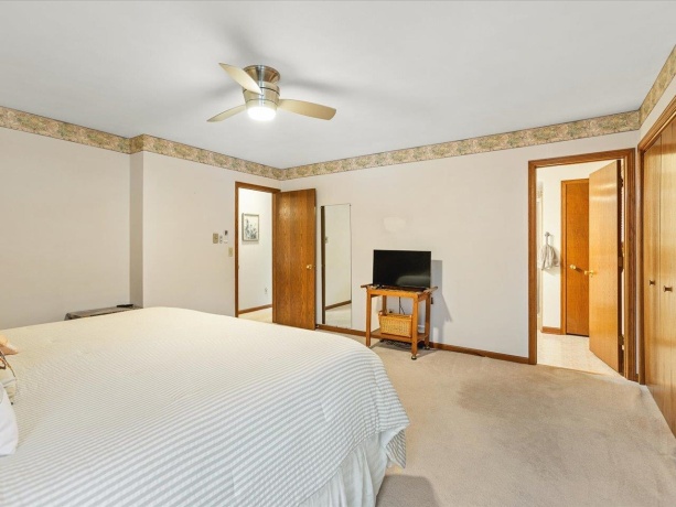 548 Baintree, LAKE SUMMERSET, Illinois 61019, 3 Bedrooms Bedrooms, ,3 BathroomsBathrooms,House,For Sale,Baintree,202600764