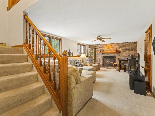 548 Baintree, LAKE SUMMERSET, Illinois 61019, 3 Bedrooms Bedrooms, ,3 BathroomsBathrooms,House,For Sale,Baintree,202600764