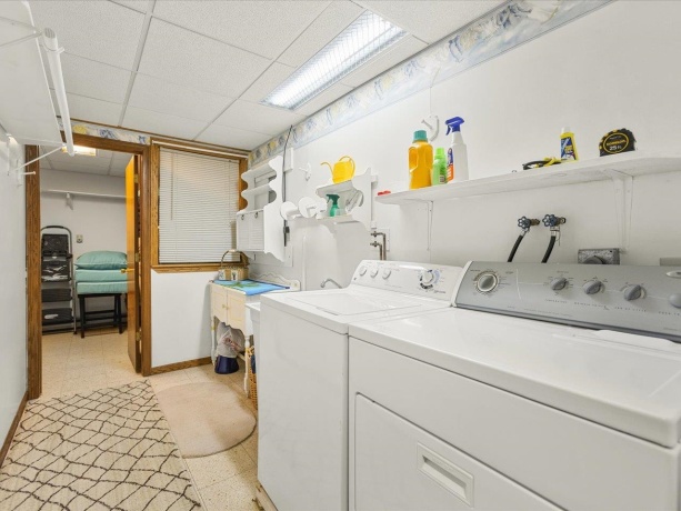 548 Baintree, LAKE SUMMERSET, Illinois 61019, 3 Bedrooms Bedrooms, ,3 BathroomsBathrooms,House,For Sale,Baintree,202600764