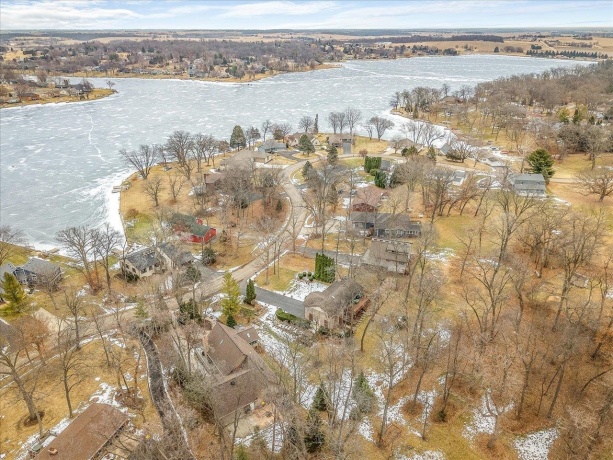 548 Baintree, LAKE SUMMERSET, Illinois 61019, 3 Bedrooms Bedrooms, ,3 BathroomsBathrooms,House,For Sale,Baintree,202600764