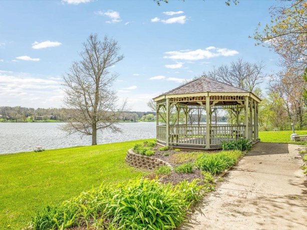 548 Baintree, LAKE SUMMERSET, Illinois 61019, 3 Bedrooms Bedrooms, ,3 BathroomsBathrooms,House,For Sale,Baintree,202600764
