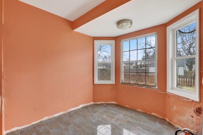 1707 Carney, ROCKFORD, Illinois 61103, 2 Bedrooms Bedrooms, ,1 BathroomBathrooms,House,For Sale,Carney,202600767