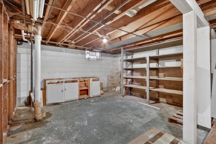 1707 Carney, ROCKFORD, Illinois 61103, 2 Bedrooms Bedrooms, ,1 BathroomBathrooms,House,For Sale,Carney,202600767