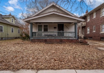 2207 7th, ROCKFORD, Illinois 61104, 2 Bedrooms Bedrooms, ,1 BathroomBathrooms,House,For Sale,7th,202600768