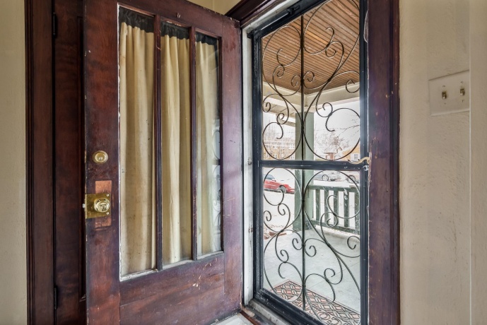 2207 7th, ROCKFORD, Illinois 61104, 2 Bedrooms Bedrooms, ,1 BathroomBathrooms,House,For Sale,7th,202600768