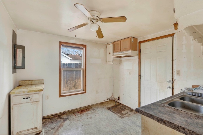 3136 Sewell, ROCKFORD, Illinois 61109, 2 Bedrooms Bedrooms, ,1 BathroomBathrooms,House,For Sale,Sewell,202600770