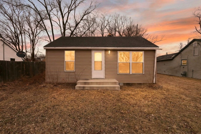 3136 Sewell, ROCKFORD, Illinois 61109, 2 Bedrooms Bedrooms, ,1 BathroomBathrooms,House,For Sale,Sewell,202600770