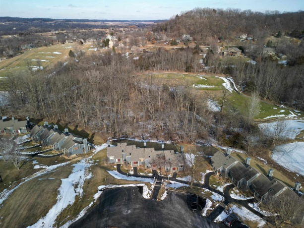 11 Valleywood, GALENA, Illinois 61036, 2 Bedrooms Bedrooms, ,2 BathroomsBathrooms,Condominium,For Sale,Valleywood,202600769