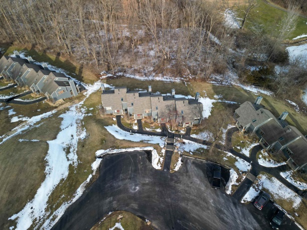 11 Valleywood, GALENA, Illinois 61036, 2 Bedrooms Bedrooms, ,2 BathroomsBathrooms,Condominium,For Sale,Valleywood,202600769