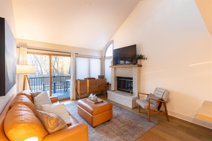 11 Valleywood, GALENA, Illinois 61036, 2 Bedrooms Bedrooms, ,2 BathroomsBathrooms,Condominium,For Sale,Valleywood,202600769