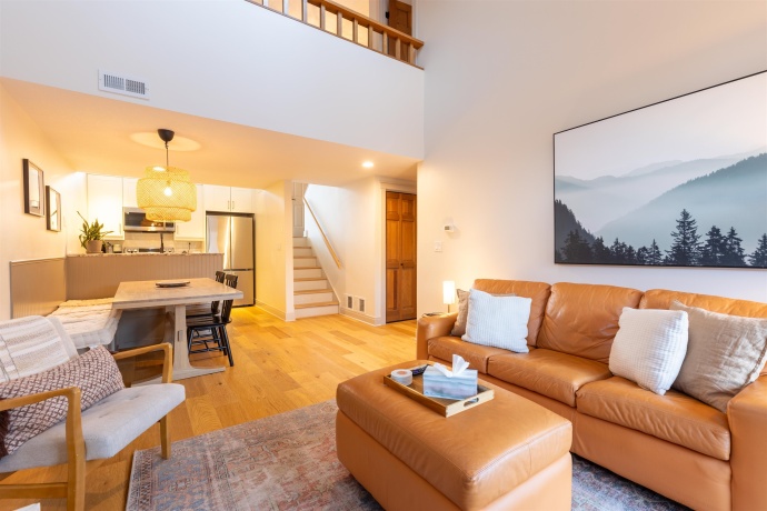 11 Valleywood, GALENA, Illinois 61036, 2 Bedrooms Bedrooms, ,2 BathroomsBathrooms,Condominium,For Sale,Valleywood,202600769