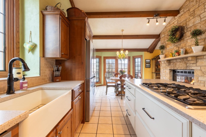 24 Butternut, GALENA, Illinois 61036, 5 Bedrooms Bedrooms, ,3 BathroomsBathrooms,House,For Sale,Butternut,202600771