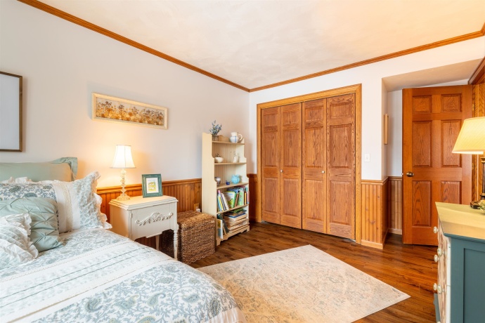 24 Butternut, GALENA, Illinois 61036, 5 Bedrooms Bedrooms, ,3 BathroomsBathrooms,House,For Sale,Butternut,202600771