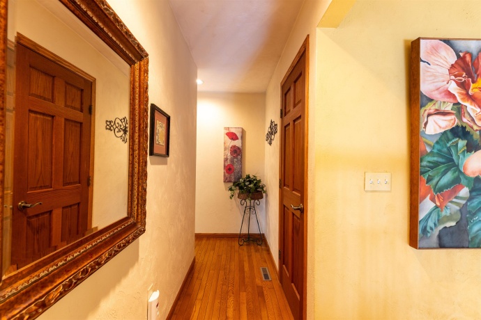 24 Butternut, GALENA, Illinois 61036, 5 Bedrooms Bedrooms, ,3 BathroomsBathrooms,House,For Sale,Butternut,202600771