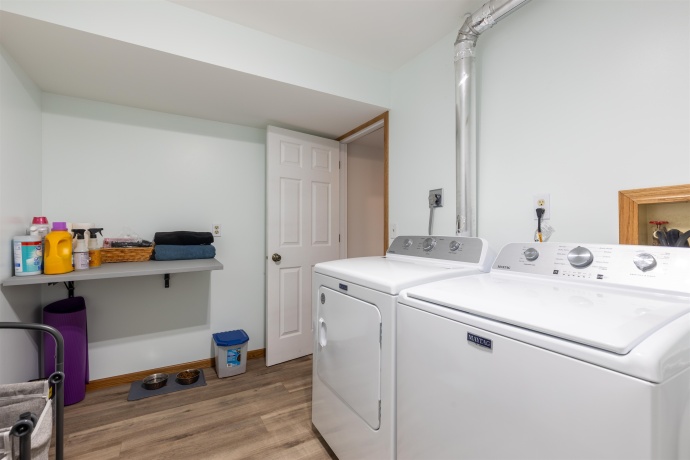 24 Butternut, GALENA, Illinois 61036, 5 Bedrooms Bedrooms, ,3 BathroomsBathrooms,House,For Sale,Butternut,202600771