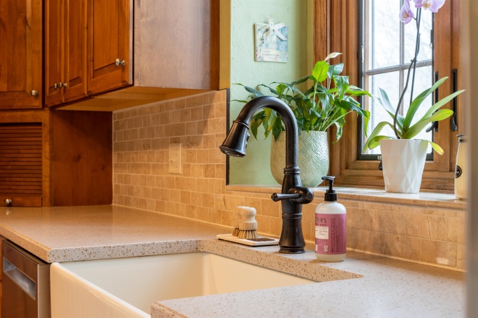 24 Butternut, GALENA, Illinois 61036, 5 Bedrooms Bedrooms, ,3 BathroomsBathrooms,House,For Sale,Butternut,202600771