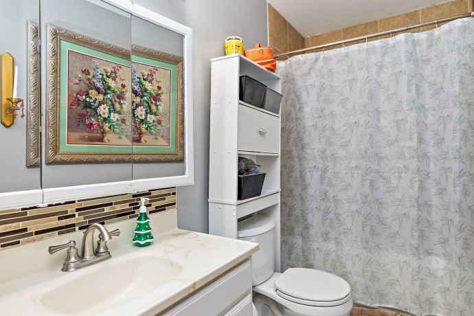 1317 12th, BELVIDERE, Illinois 61008, 5 Bedrooms Bedrooms, ,2 BathroomsBathrooms,House,For Sale,12th,202600772