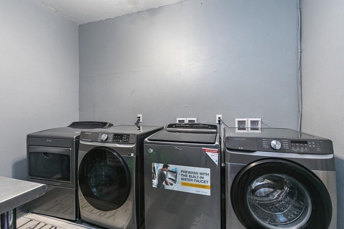 1317 12th, BELVIDERE, Illinois 61008, 5 Bedrooms Bedrooms, ,2 BathroomsBathrooms,House,For Sale,12th,202600772