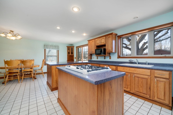 4414 IL RT 64, MOUNT MORRIS, Illinois 61054, 2 Bedrooms Bedrooms, ,1 BathroomBathrooms,House,For Sale,IL RT 64,202600773