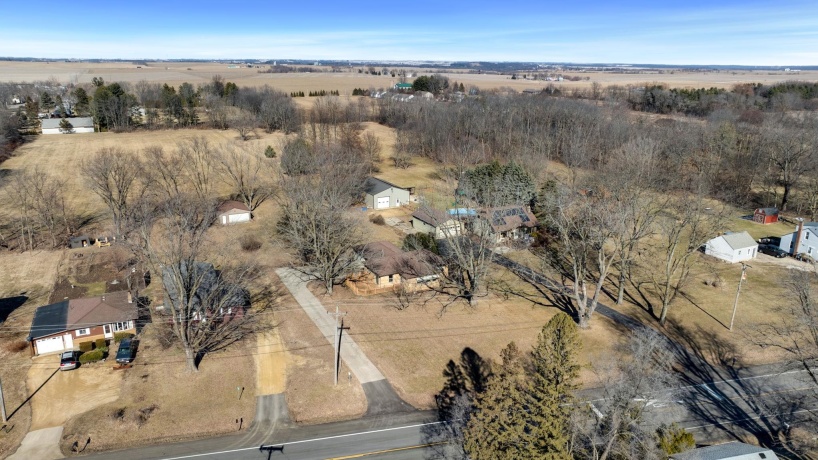 4414 IL RT 64, MOUNT MORRIS, Illinois 61054, 2 Bedrooms Bedrooms, ,1 BathroomBathrooms,House,For Sale,IL RT 64,202600773