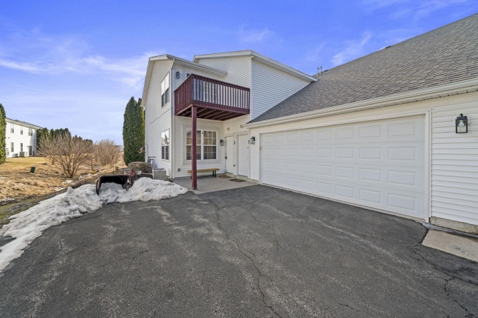 410 Pine White #102-B, ROSCOE, Illinois 61073, 2 Bedrooms Bedrooms, ,2 BathroomsBathrooms,Condominium,For Sale,Pine White #102-B,202600775