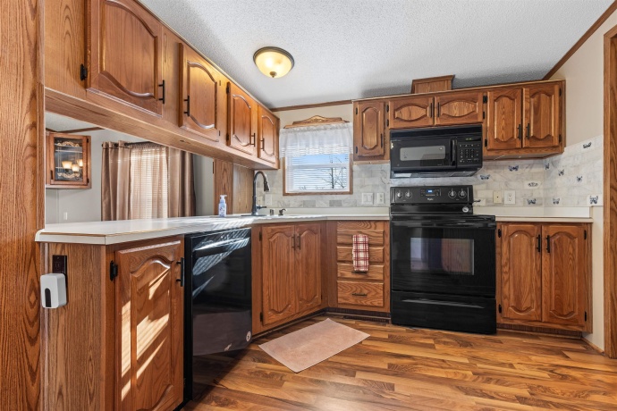 404 Wood, BELVIDERE, Illinois 61008, 3 Bedrooms Bedrooms, ,2 BathroomsBathrooms,House,For Sale,Wood,202600286